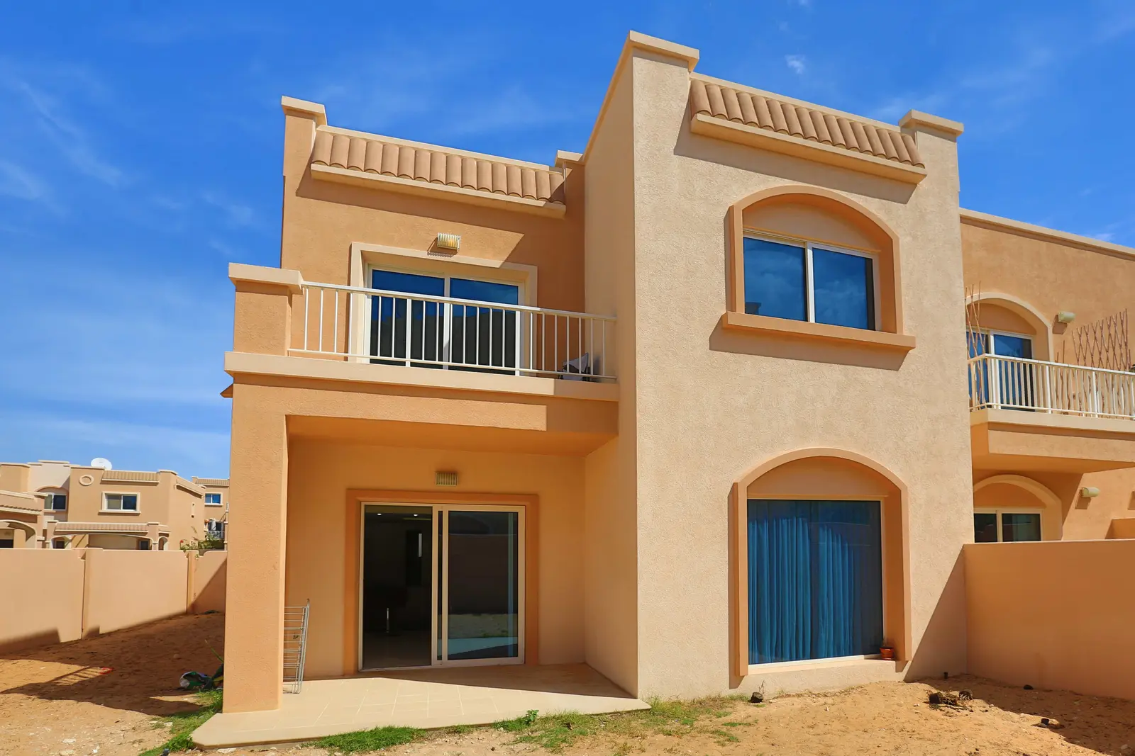 Retail frontage at Al Reef Downtown, Al Reef Abu Dhabi offering convenient lifestyle facilities within a vibrant residential community environment