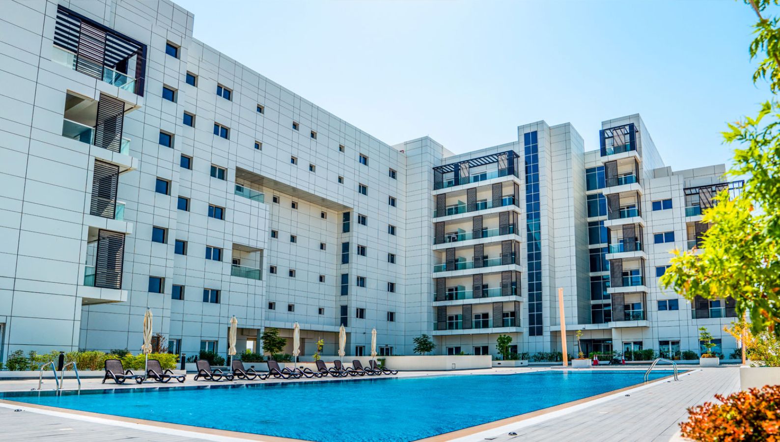 Leonardo Residences by Reportage Investments in Masdar City, Abu Dhabi